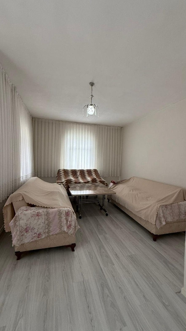 KAYSERİ DEVELİ FENESEYUKARI MAHALLESİNDE SATILIK DAİRE